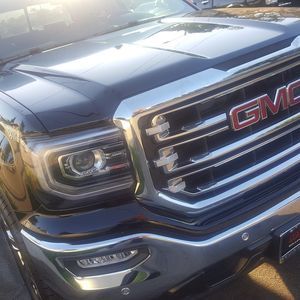 Meet your Posher, Omar